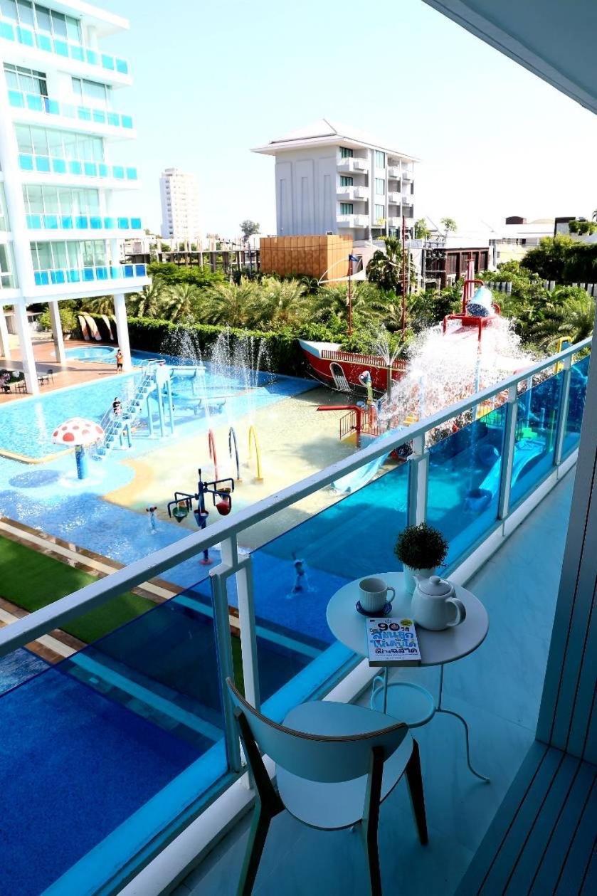 F304 My Resort HHQ Esterno foto